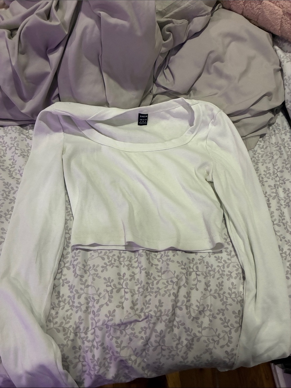 SHEIN White Ribbed Long-Sleeve Scoop Neck Crop Top